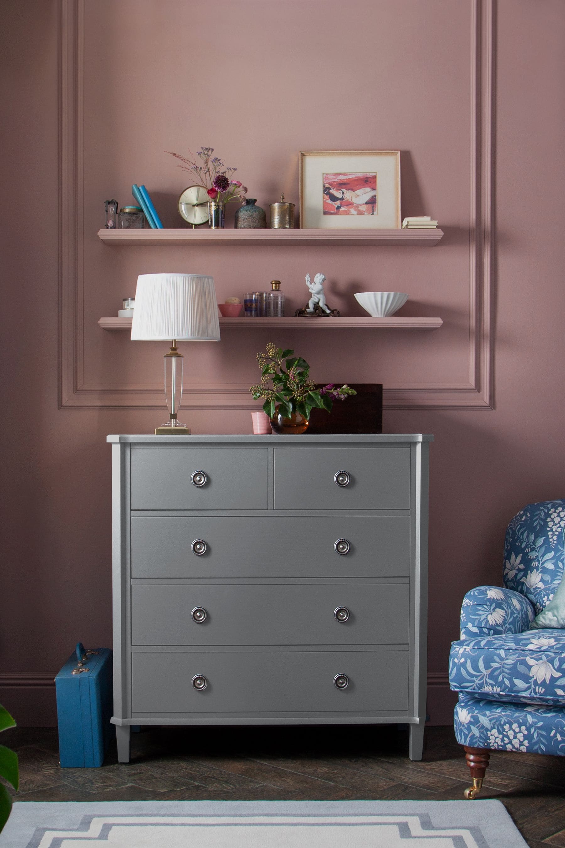 Grey chest of drawers on sale with rose gold handles