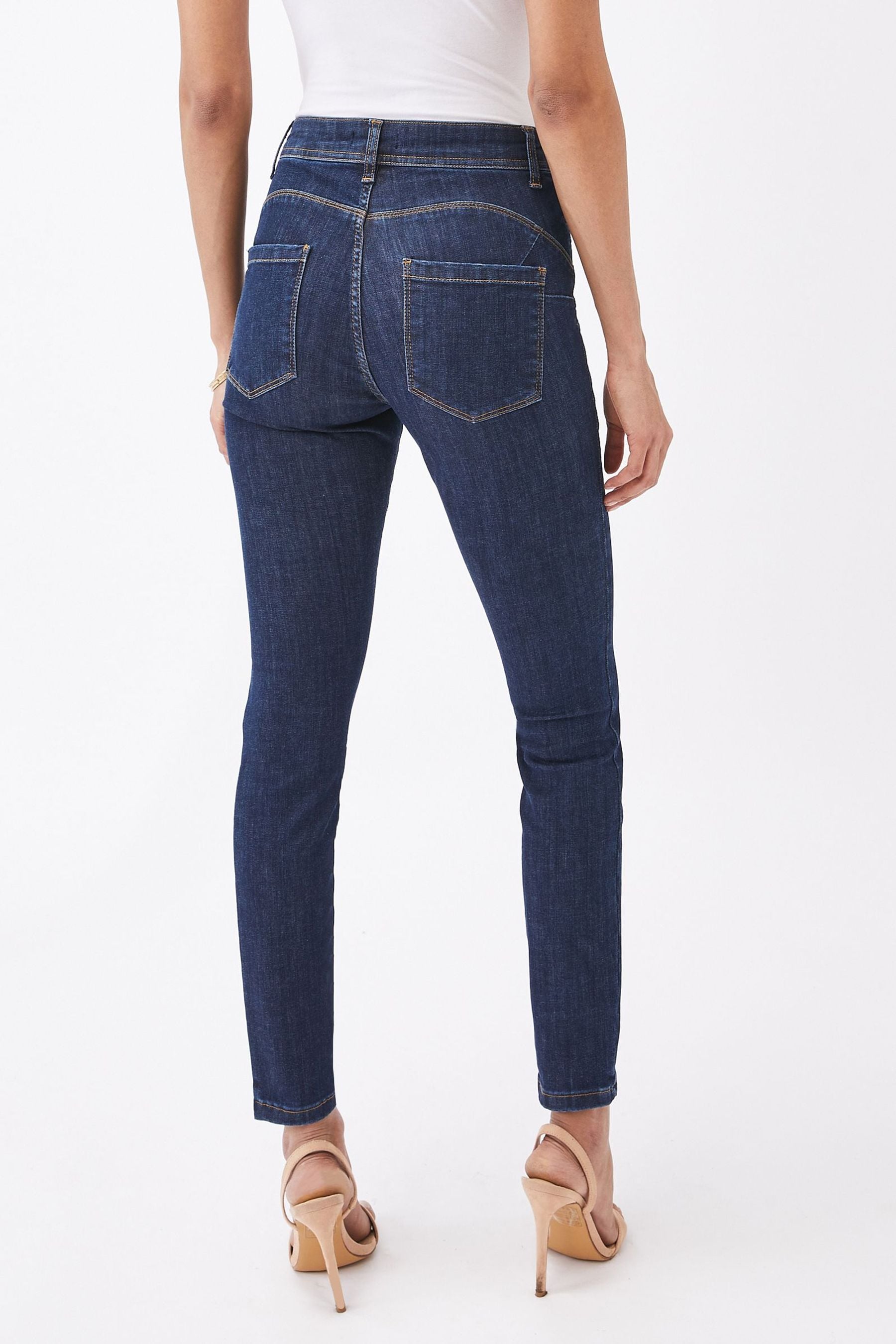 Lipsy jeans 2025